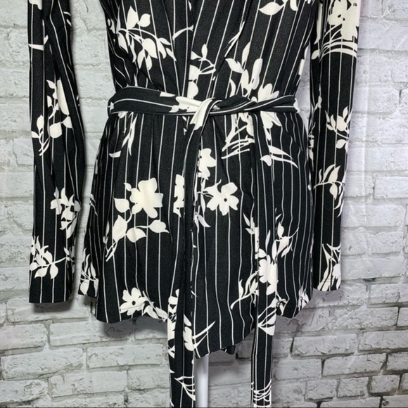 MILAN KISS Black White Floral Jacket Medium - Picture 7 of 16